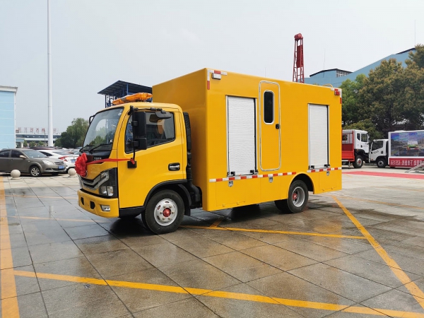 東風(fēng)小多利卡救險車 東風(fēng)小多利卡救險車